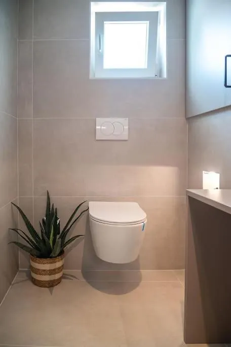 Bruno Studio Apartment - With Private Parking Rijeka Croatia